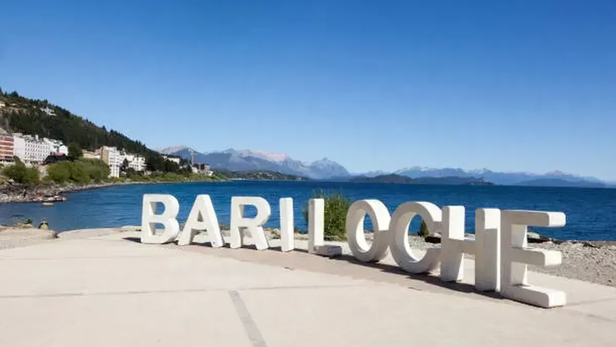 Bariloche Todo Sobre El Ciclo De Cine De Trasnoche En El Puerto San Carlos