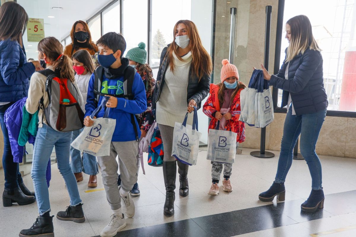 Aerolíneas Argentinas cuenta con dos vuelos semanales entre las ciudades de Salta y Bariloche