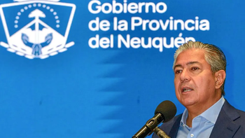 Figueroa le recomendó el modelo neuquino a Nación