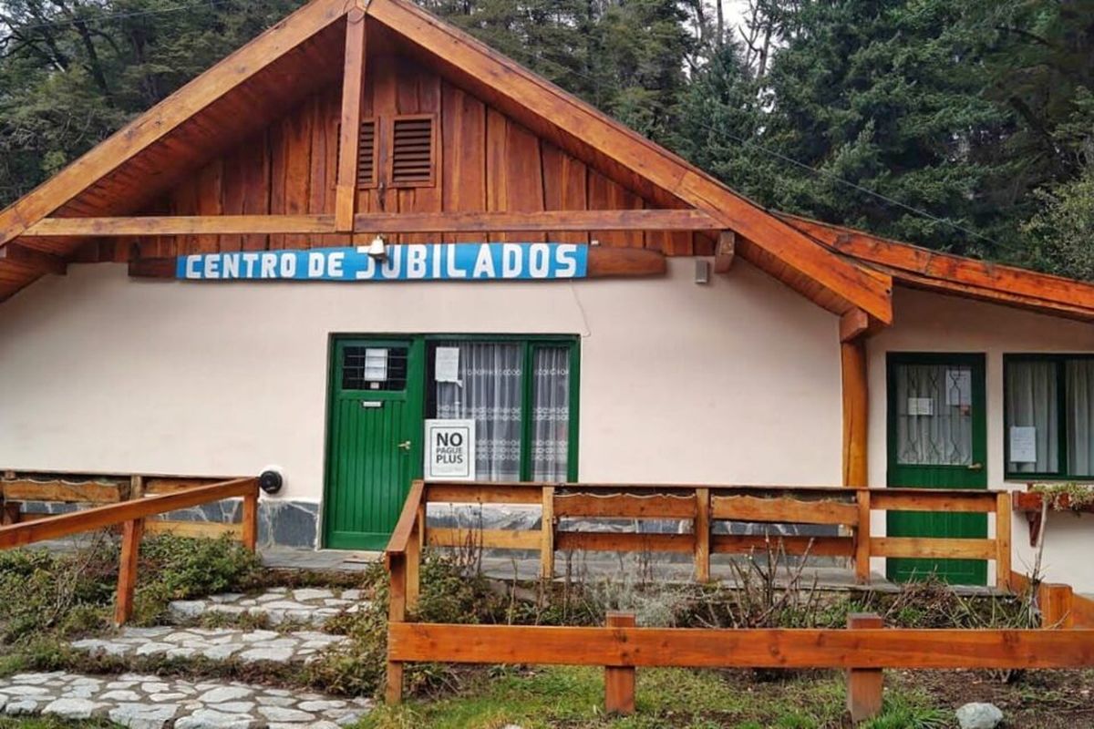 Villa La Angostura: Centro de Jubilados retoma actividades
