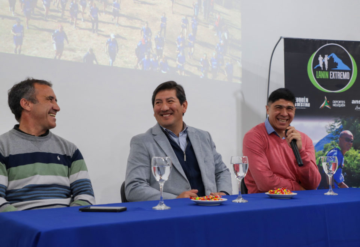 El Ministerio de Turismo de Neuquén anunció la tercera edición de la carrera Lanín Extremo.