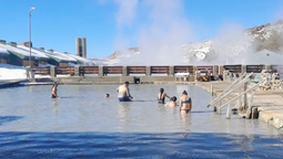 altText(Copahue bate récord de visitantes con Termas Nieve)}