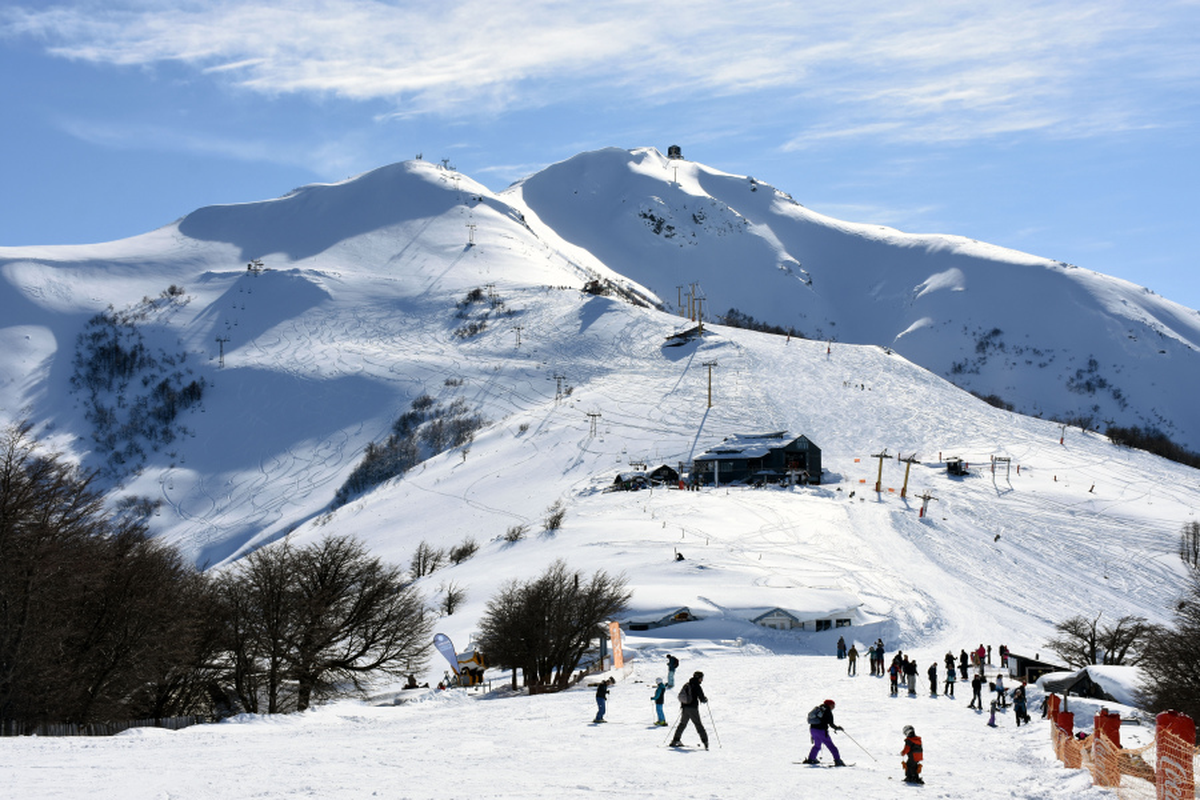 Cerro Bayo en Villa La Angostura abrirá el 11 de junio para peatones.