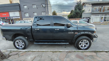 Policía secuestró en Bariloche camioneta vinculada a causa por narcotráfico