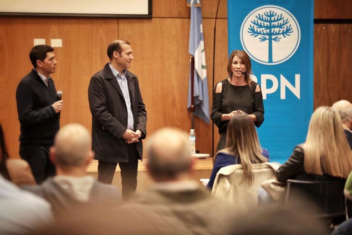 Magui Aicega brindó una charla en la Torre BPN