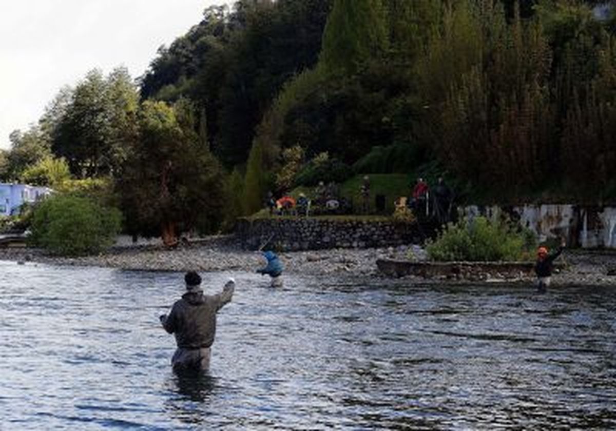 Ya están a la venta los permisos de pesca