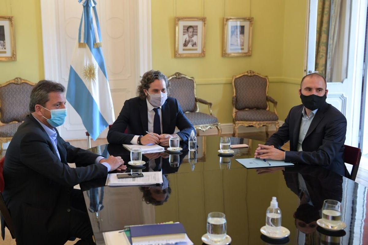 El gobierno impulsa reducción impositiva para el 90% de las empresas
