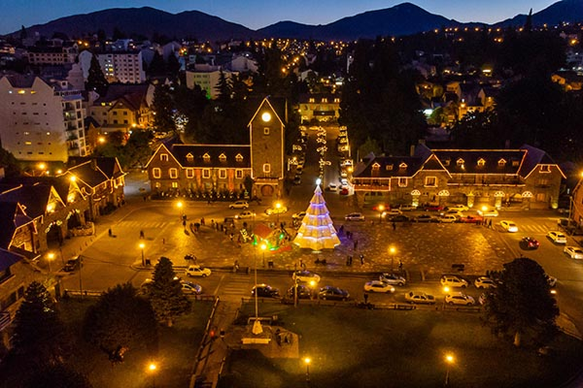 Bariloche: comenzaron los preparativos del evento navideño