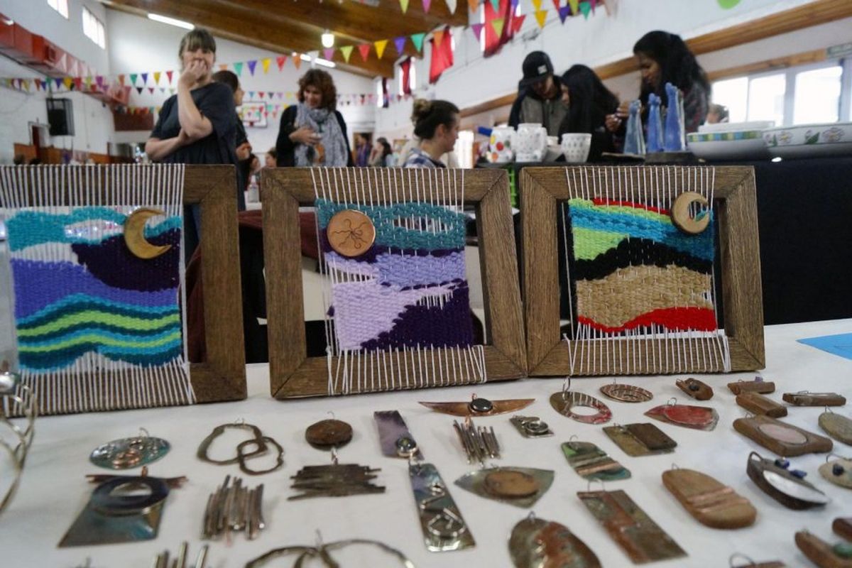 Con variadas actividades para la familia se realizó la Feria Navideña