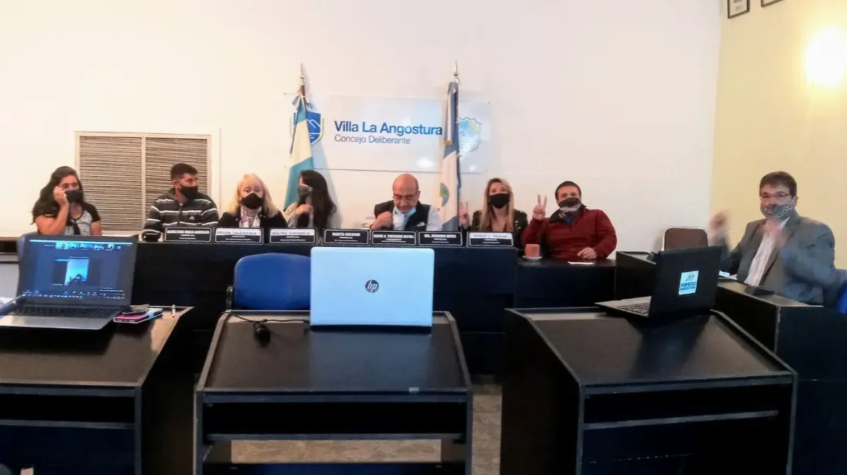 Tressens pidió licencia como presidente del Concejo Deliberante de Villa La Angostura por su situación judicial.